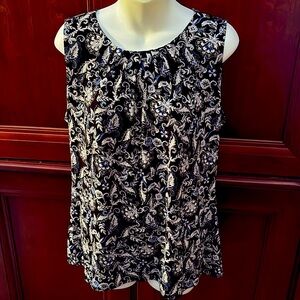 WHITE HOUSE BLACK MARKET sleeveless shell top Size L